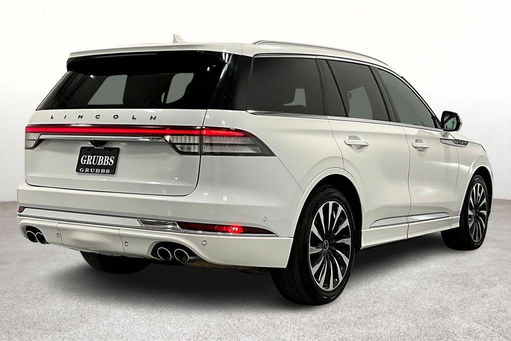 used 2020 Lincoln Aviator car, priced at $28,000