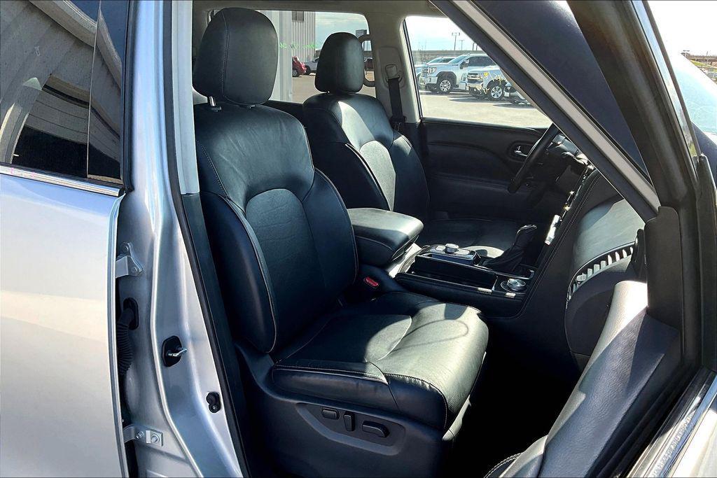 used 2022 INFINITI QX80 car, priced at $35,000