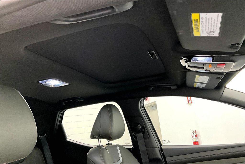 used 2025 Hyundai SANTA CRUZ car, priced at $34,500