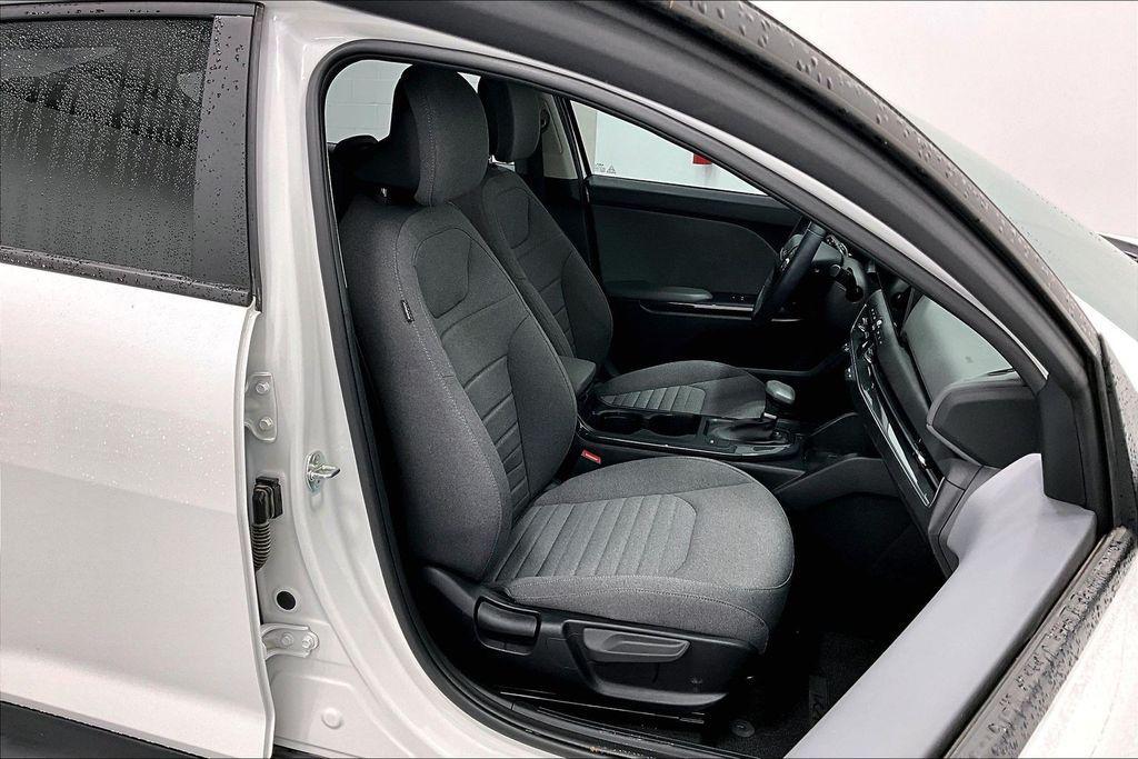 used 2025 Kia K4 car, priced at $22,000