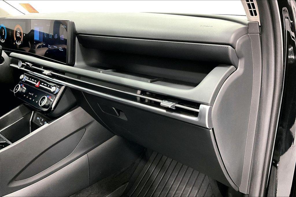 used 2025 Hyundai Tucson car, priced at $26,000