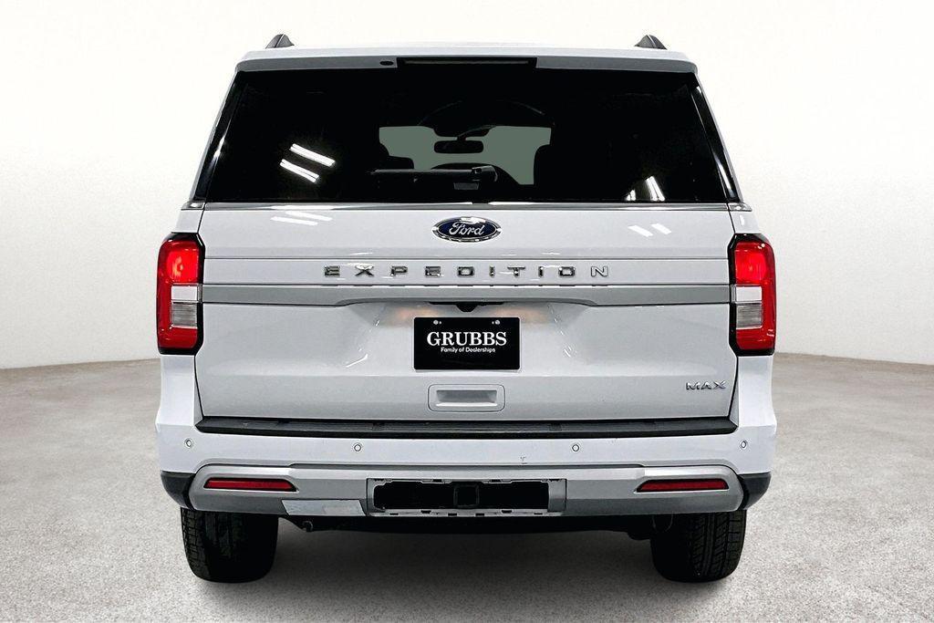 used 2024 Ford Expedition Max car, priced at $43,120