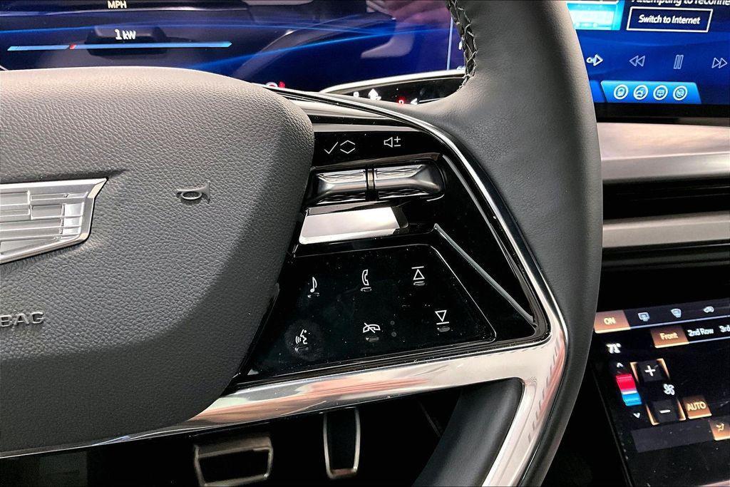 new 2026 Cadillac VISTIQ car, priced at $75,835
