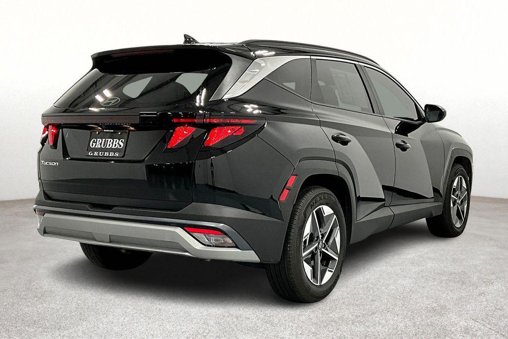 used 2025 Hyundai Tucson car, priced at $27,000