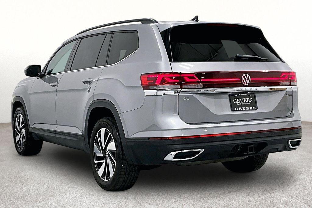 used 2025 Volkswagen Atlas car, priced at $33,000