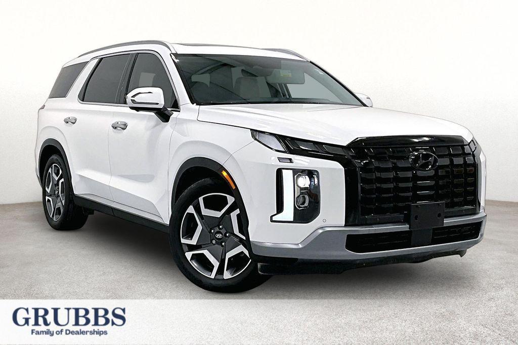 used 2024 Hyundai Palisade car, priced at $36,000