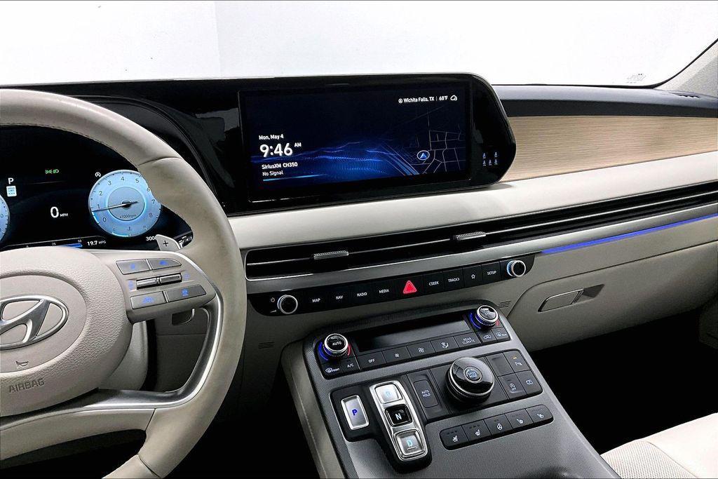 used 2024 Hyundai Palisade car, priced at $36,000
