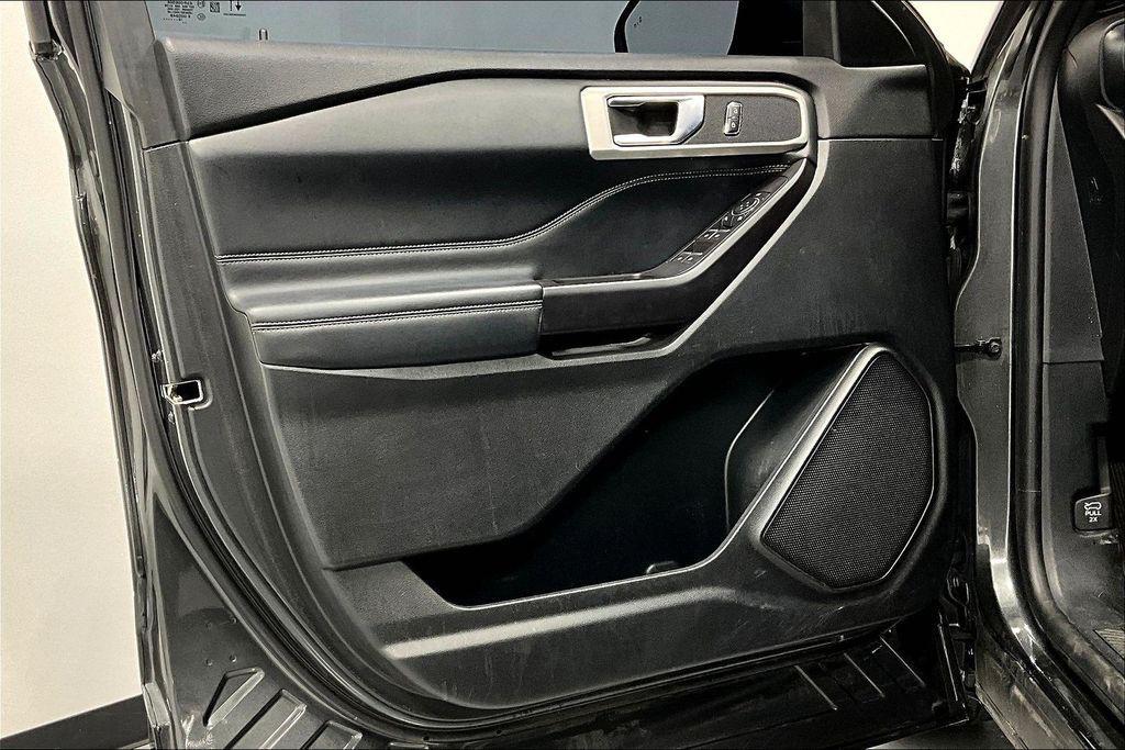 used 2020 Ford Explorer car, priced at $18,000