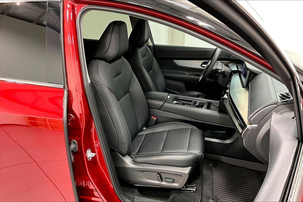 used 2025 Nissan Murano car, priced at $37,850