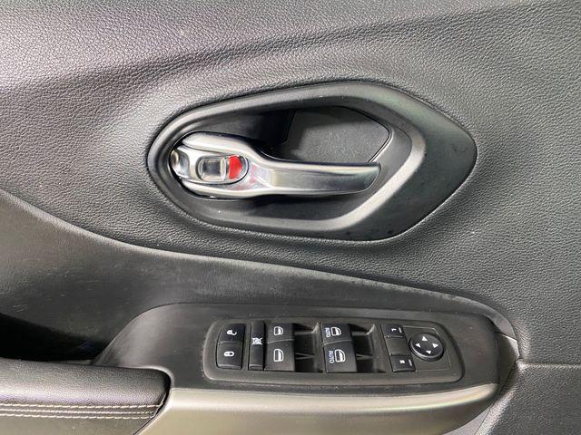 used 2021 Jeep Cherokee car, priced at $23,395