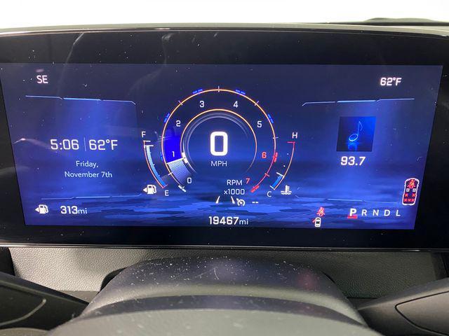 used 2025 Chevrolet Traverse car, priced at $33,981