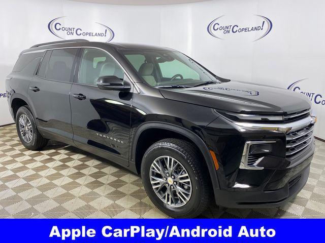 used 2025 Chevrolet Traverse car, priced at $33,981