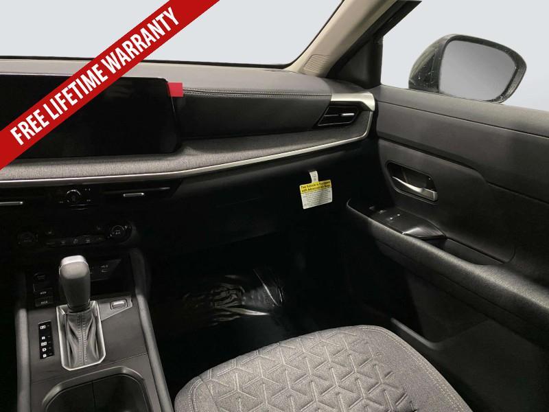 new 2026 Nissan Kicks car, priced at $25,724