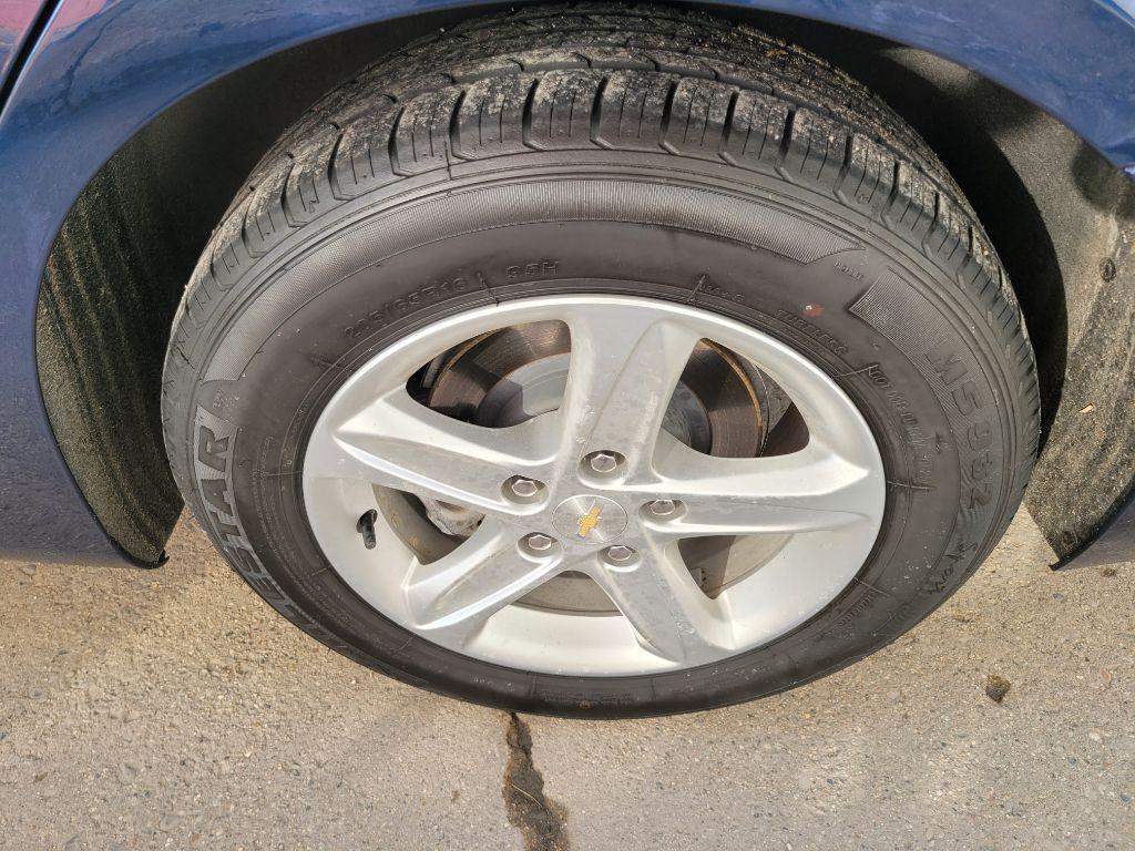 used 2022 Chevrolet Malibu car, priced at $15,975