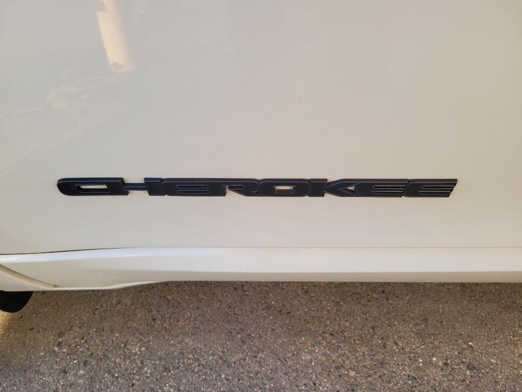 used 2019 Jeep Cherokee car, priced at $14,975