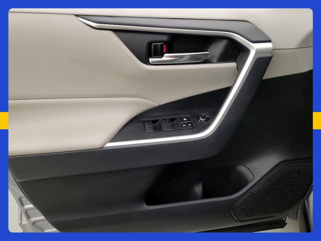 used 2019 Toyota RAV4 Hybrid car, priced at $27,998