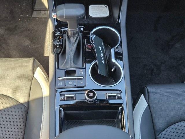 new 2026 Kia K5 car, priced at $29,095