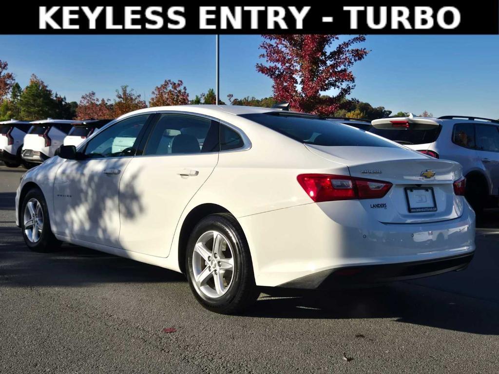 used 2022 Chevrolet Malibu car, priced at $12,625