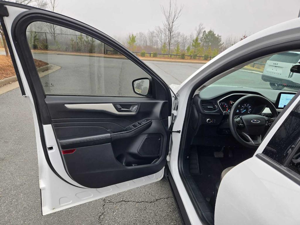 used 2022 Ford Escape car, priced at $14,079