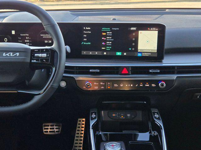 new 2026 Kia Sorento Hybrid car, priced at $42,937