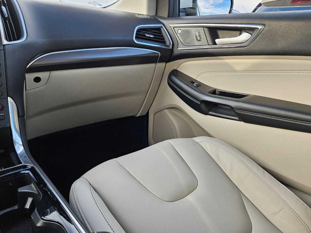 used 2020 Ford Edge car, priced at $14,921