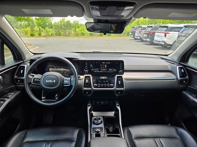used 2022 Kia Sorento Hybrid car, priced at $21,306