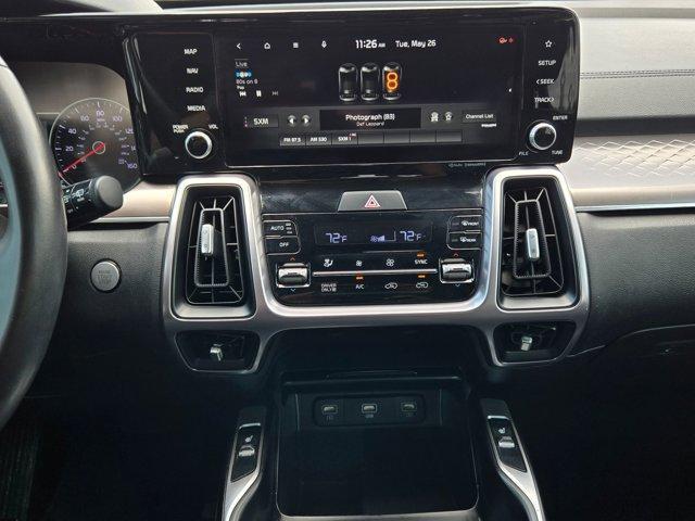 used 2022 Kia Sorento Hybrid car, priced at $21,306