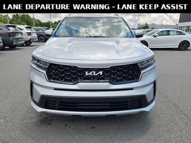 used 2022 Kia Sorento Hybrid car, priced at $21,306