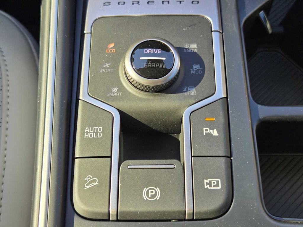 new 2026 Kia Sorento Hybrid car, priced at $38,332