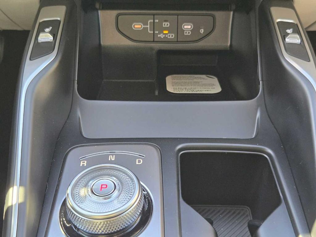 new 2026 Kia Sorento Hybrid car, priced at $38,332