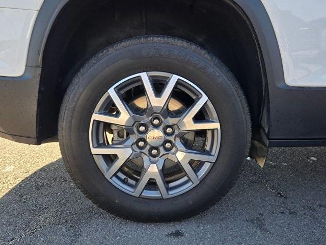 used 2023 GMC Acadia car, priced at $20,126