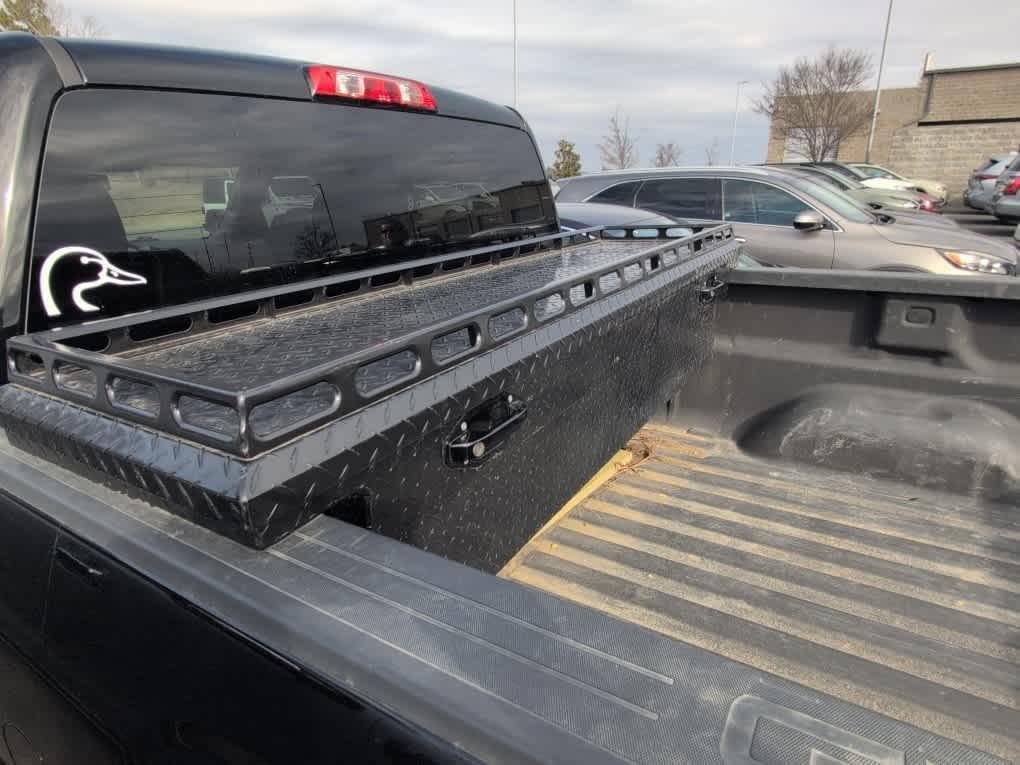 used 2015 GMC Sierra 1500 car, priced at $21,037