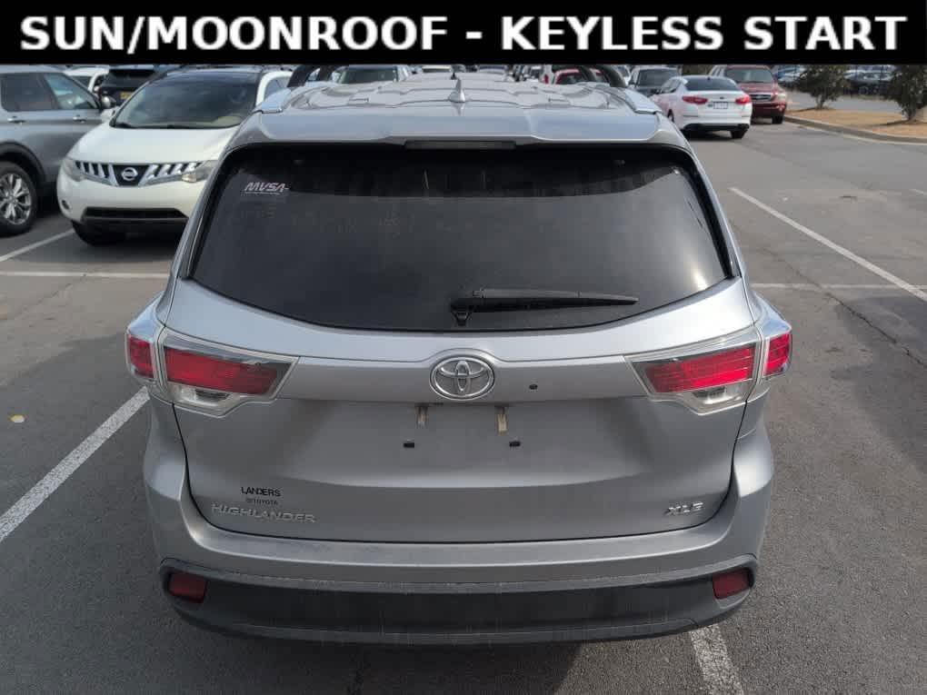 used 2015 Toyota Highlander car, priced at $18,715