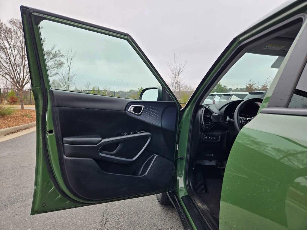 used 2023 Kia Soul car, priced at $15,077
