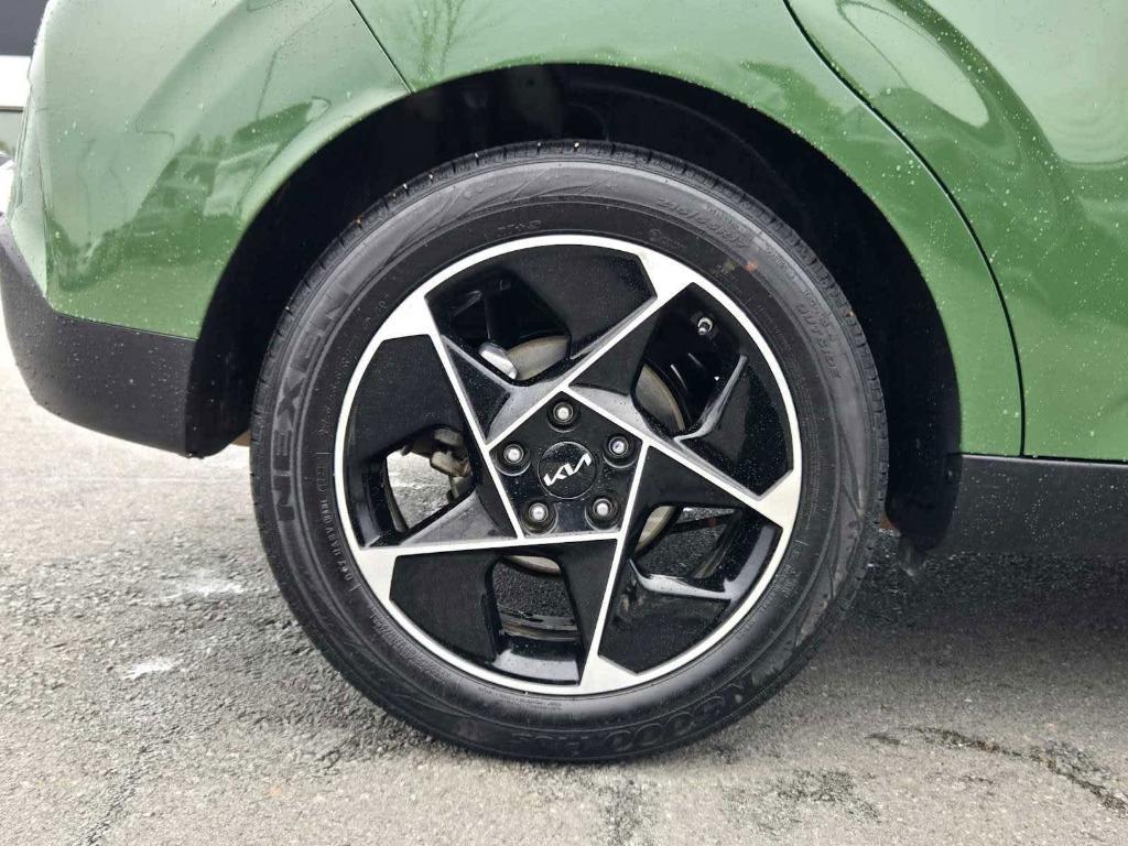 used 2023 Kia Soul car, priced at $15,077