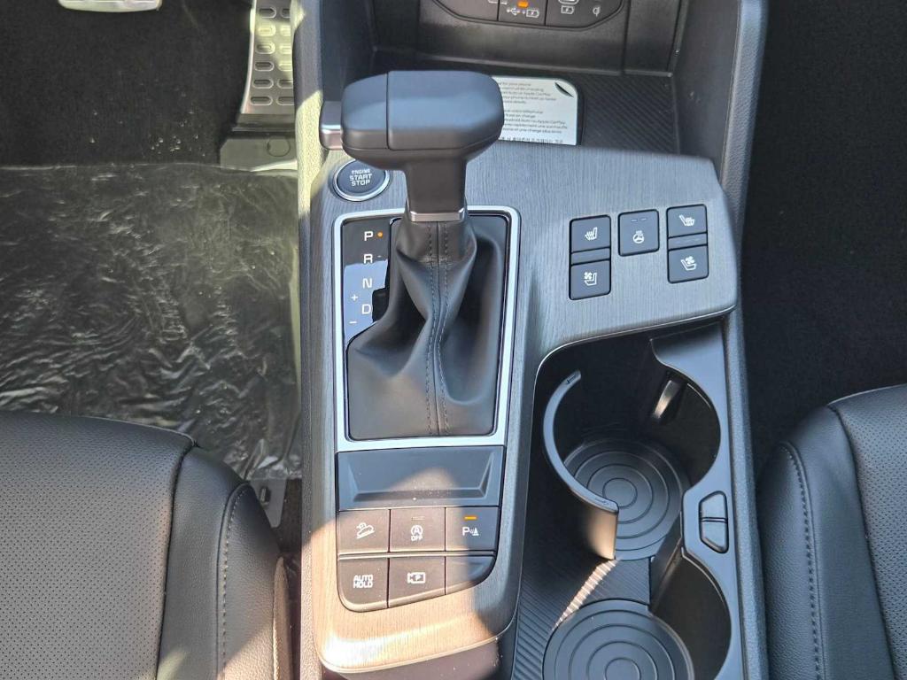 new 2026 Kia Sportage car, priced at $40,096