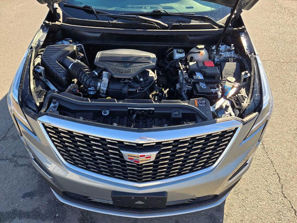 used 2023 Cadillac XT5 car, priced at $24,813