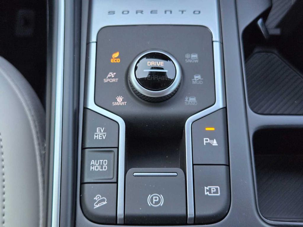 new 2026 Kia Sorento Plug-In Hybrid car, priced at $46,195