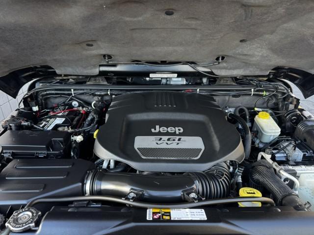 used 2013 Jeep Wrangler Unlimited car, priced at $17,750