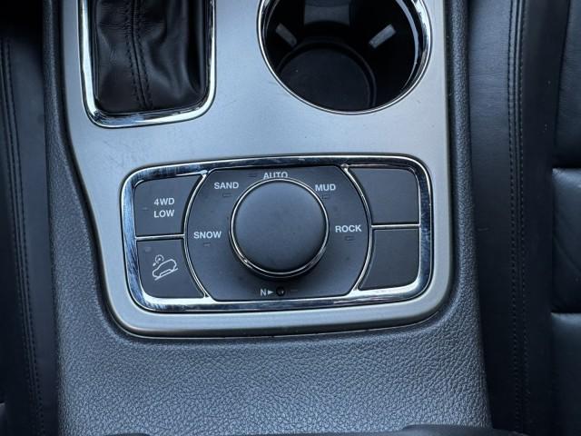 used 2021 Jeep Grand Cherokee car, priced at $25,250