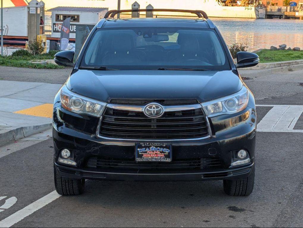 used 2016 Toyota Highlander car, priced at $18,988