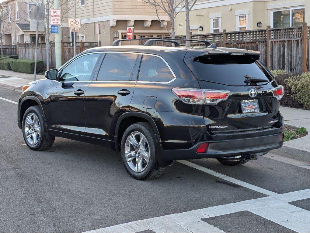 used 2016 Toyota Highlander car, priced at $18,988