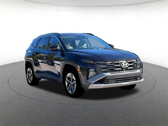 new 2026 Hyundai TUCSON Hybrid car, priced at $32,935