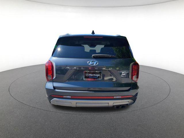used 2024 Hyundai Palisade car, priced at $35,000