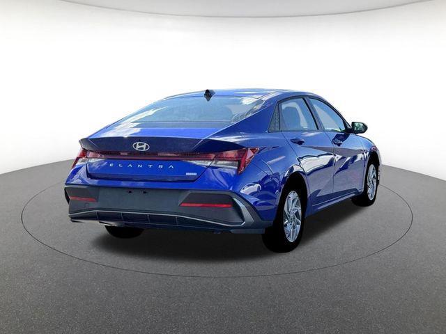 new 2026 Hyundai ELANTRA HEV car, priced at $25,546