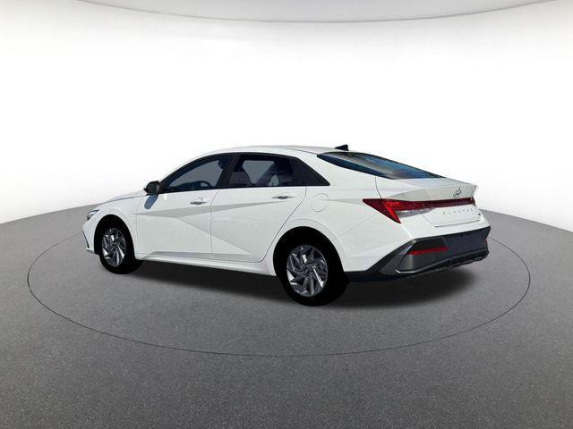 new 2026 Hyundai ELANTRA HEV car, priced at $24,985