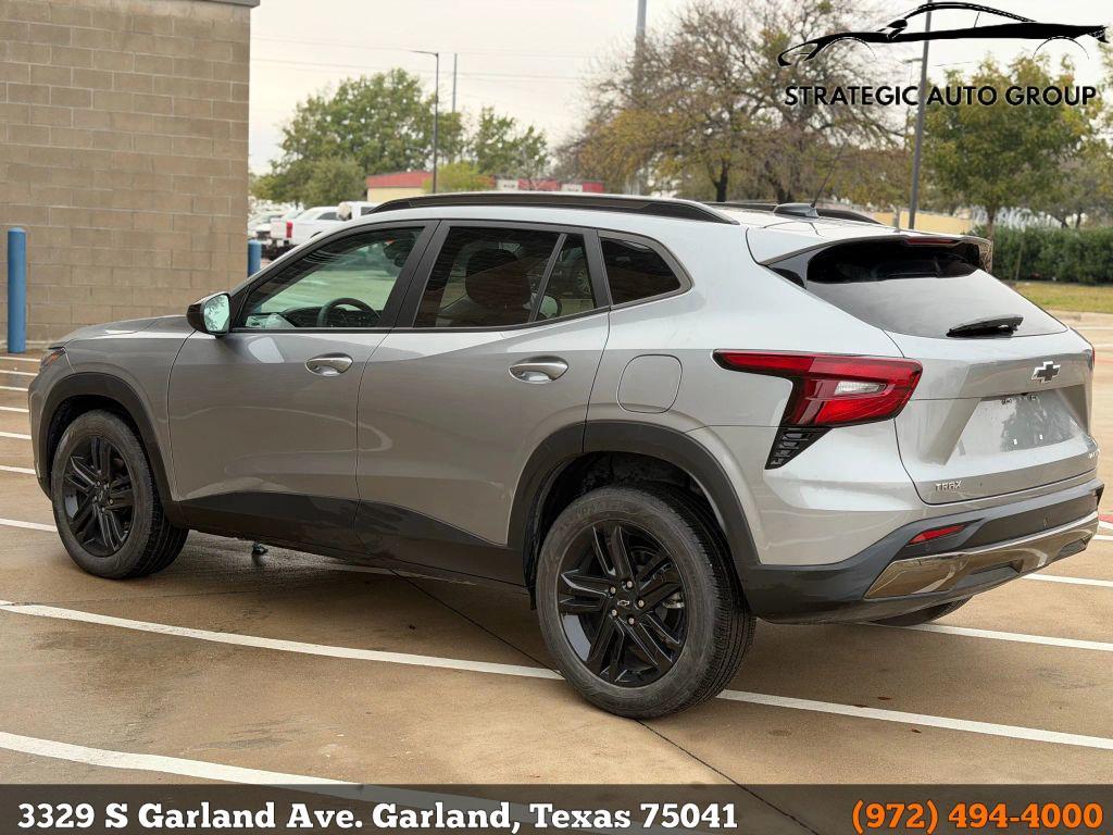 used 2025 Chevrolet Trax car, priced at $19,499