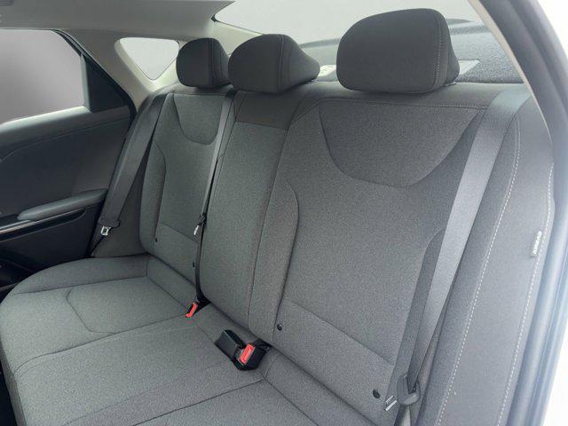 new 2025 Kia K4 car, priced at $23,337