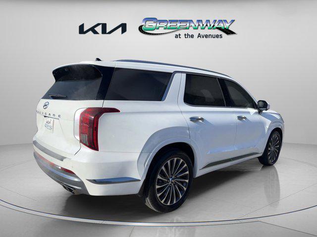 used 2024 Hyundai Palisade car, priced at $39,697