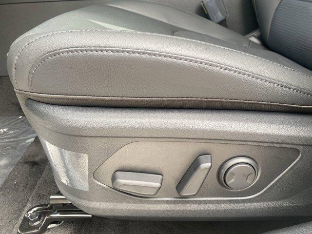 new 2026 Kia Sportage Hybrid car, priced at $40,306